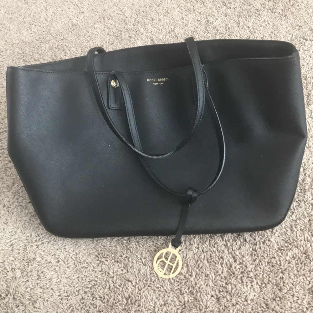 Henri Bendel black purse